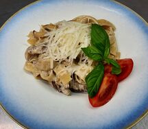 Феттуччине с говядиной и грибами