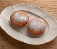 Пончики с заварным кремом