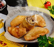 Мини-чебуреки с мраморной говядиной