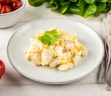 Салат из сыра