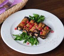 Рулетики из баклажанов