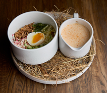 Окрошка с телячьими язычками на тайской заправке