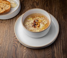 Крем-суп из лесных грибов с пармезаном