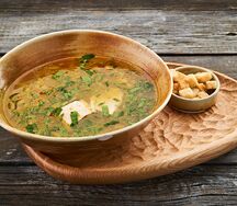 Куриный суп с лапшой