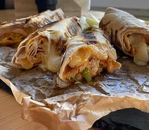 Турецкий донер с сыром моцарелла