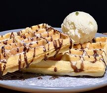 Вафли с варёной сгущенкой
