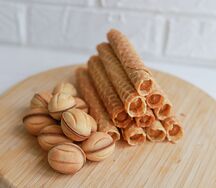 Микс: трубочки плюс орешки