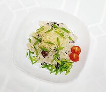 Фарфалле с грибами в сливочной соусе