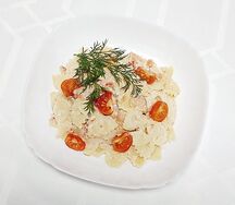 Фарфалле с лососем