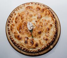 Пирог с курицей и грибами