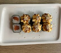 Запеченные маки с лососем