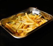 Картофель фри с пармезаном