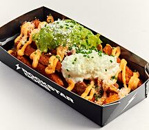 Батат фри с гуакамоле и страчателлой