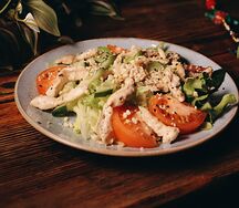 Тайский салат с курицей
