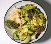 Зеленый салат