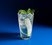 Лимонад с огурцом, мятой и эстрагоном