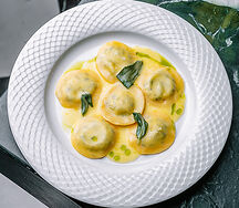 Равиоли с рикоттой и шпинатом