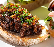 Брускетта с щечками