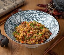 Жареный рис с овощами