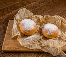 Пончики с заварным кремом