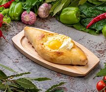 Хачапури по-аджарски