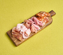 Тарелка салуми