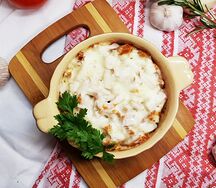 Пельмені, запечаныя з вяндлінай і сырам