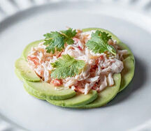 Камчатский краб, авокадо