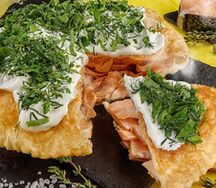 Чебурек-пирог с красной рыбой