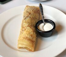Блинчики с курицей, грибами и сыром