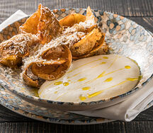 Жареный картофель с пармезаном и трюфелем