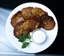Драники со сметаной (6 шт.)