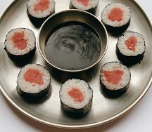 Ролл маки с тунцом
