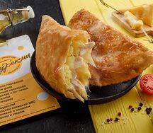 Чебурек с курицей
