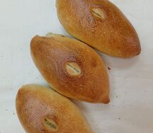 Пирожок с яблоком