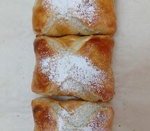 Слойка с яблоко