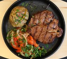 Свиная шейка с кисло-сладким перцем