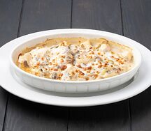 Запеченные ньокки с цыпленком и грибами