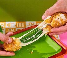 Корейский корндог с сыром Моцарелла