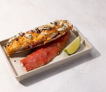 Краб с дорблю и красным луком