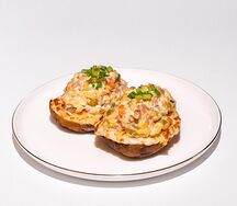 Кумпир с Оливье