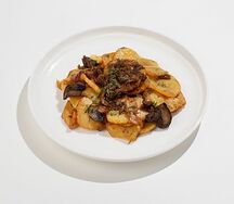 Картофель, жаренный с грибами