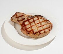 Стейк из свинины на косточке