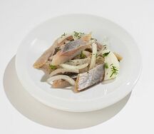 Селедочка с луком