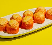 Запеченный ролл с крабом