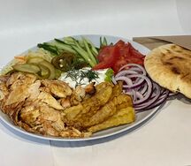 Шаурма на тарелке