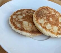 Панкейки с карамелью