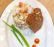 Оливье с креветками