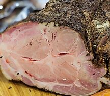 Томленая буженина в прованских травах