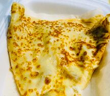 Блин с курицей, маринованными грибами и сыром